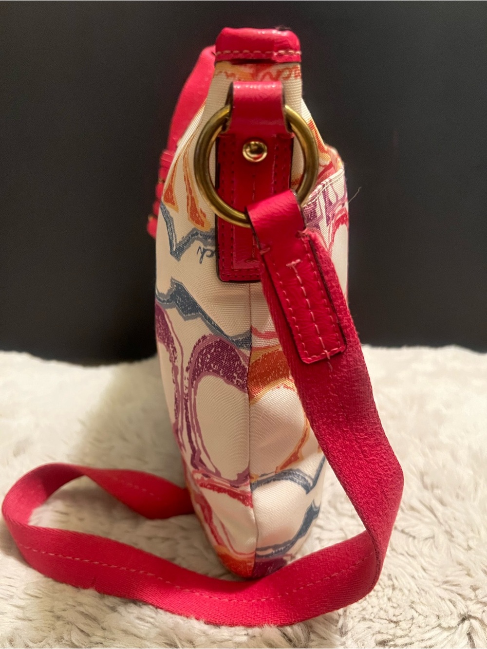 Vintage Coach Hampton Scribble C multicolor Signature Canvas Crossbody - Picture 3 of 10